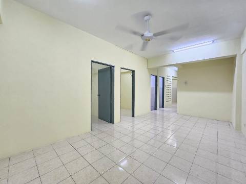 Kantan Court, Bukit Serdang