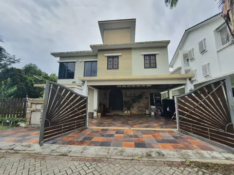 Royale Palms, Putra Heights