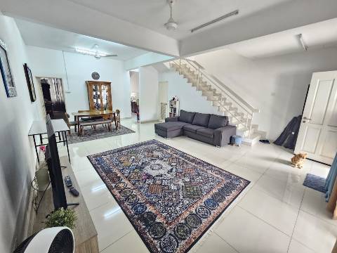 Taman Dato Demang, Seri Kembangan
